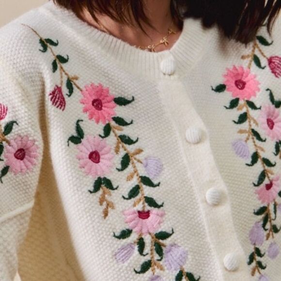 SO ME Floral Embroidered Coquette Cardigan Embroidered Cream Sweater - Picture 10 of 11